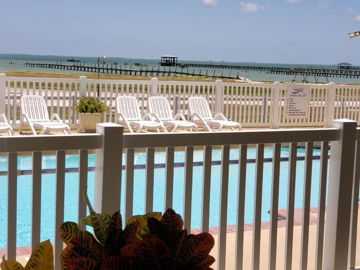 Benjamin'S Pier At Laguna Reef Resort ロックポート エクステリア 写真