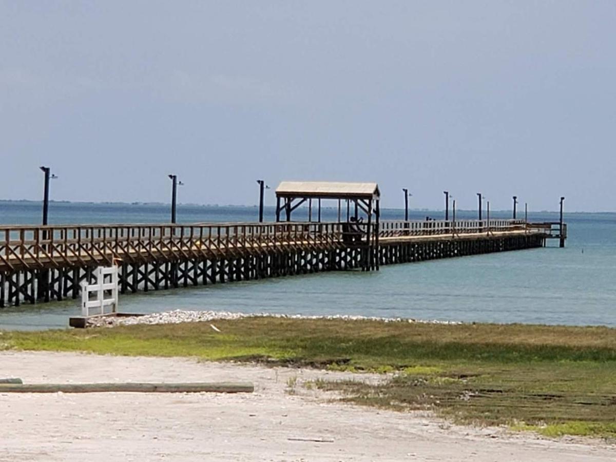 Benjamin'S Pier At Laguna Reef Resort ロックポート エクステリア 写真